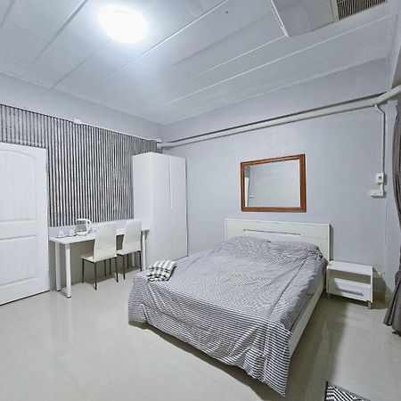 Future Hostel Pattaya Nong Prue Zewnętrze zdjęcie